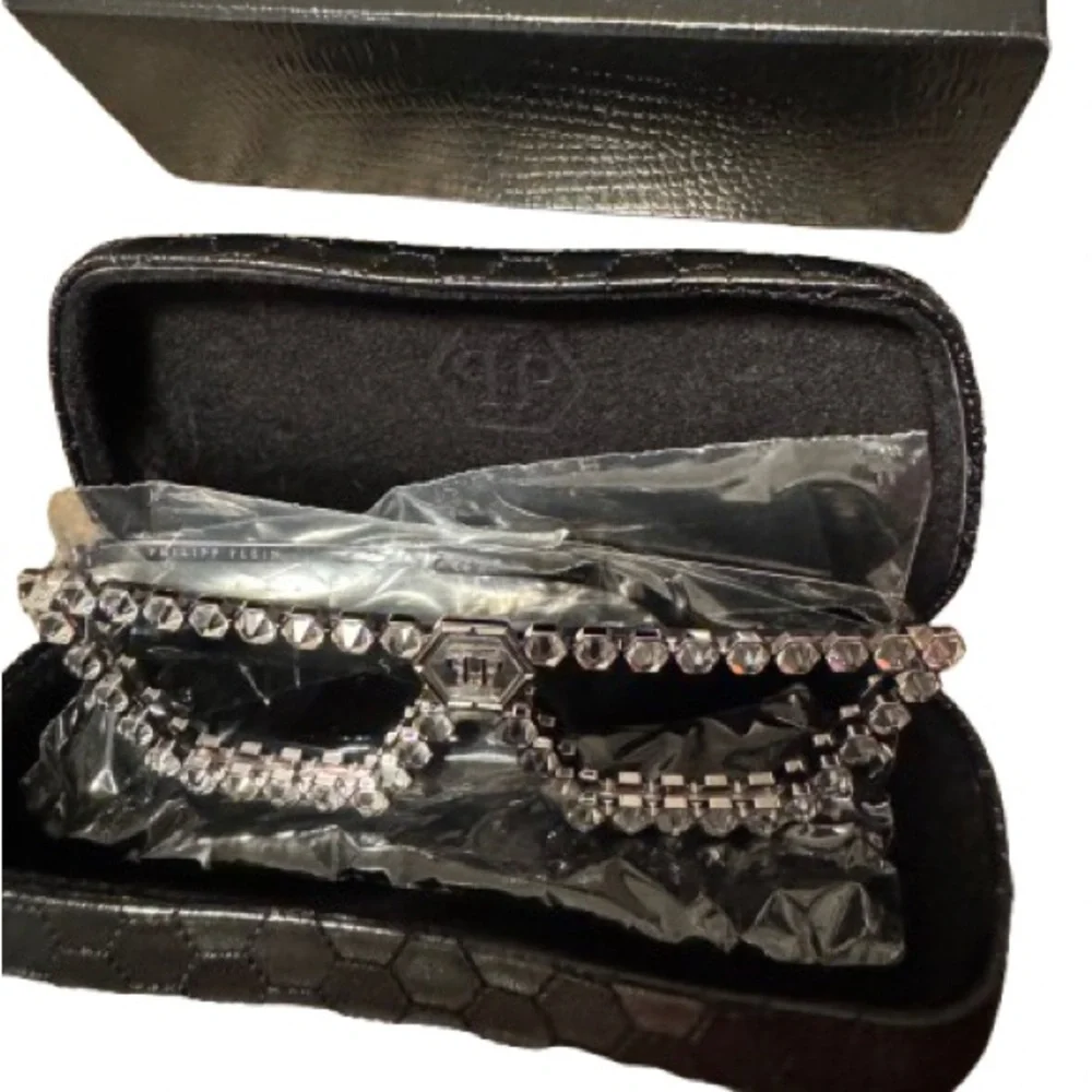 Philipp Plein Crystal embellished Sunglasses - Picture 2 of 8